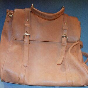 NWOT- MMS Design Studio Loretta Messenger Backpack Leather